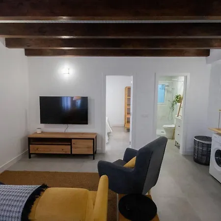 Marmolejos Apartment