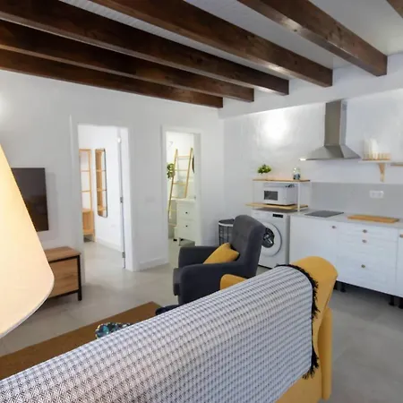 Marmolejos Apartment